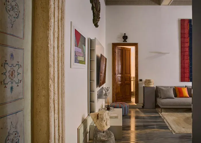 Palazzo Delle Pietre - Luxury Apart Otel Roma