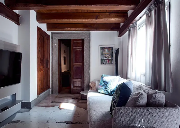 Aparthotel Palazzo Delle Pietre - Luxury 4*