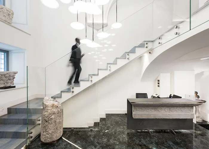 Palazzo Delle Pietre - Luxury 4* Roma