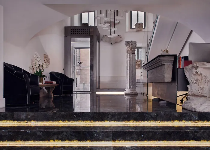 Palazzo Delle Pietre - Luxury 4*