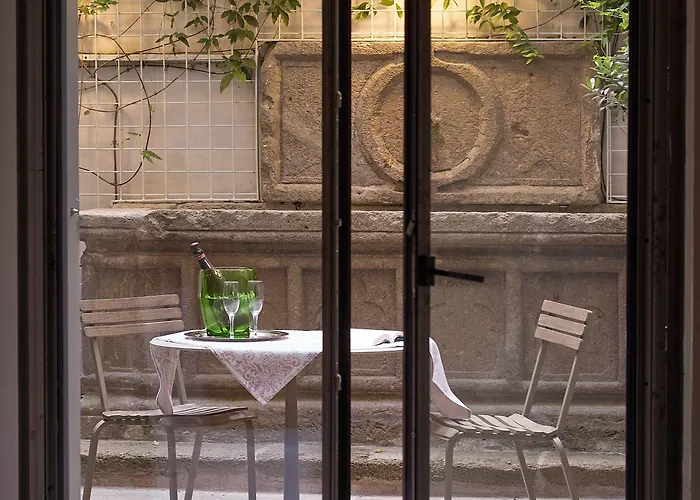 Palazzo Delle Pietre - Luxury 4* Rome